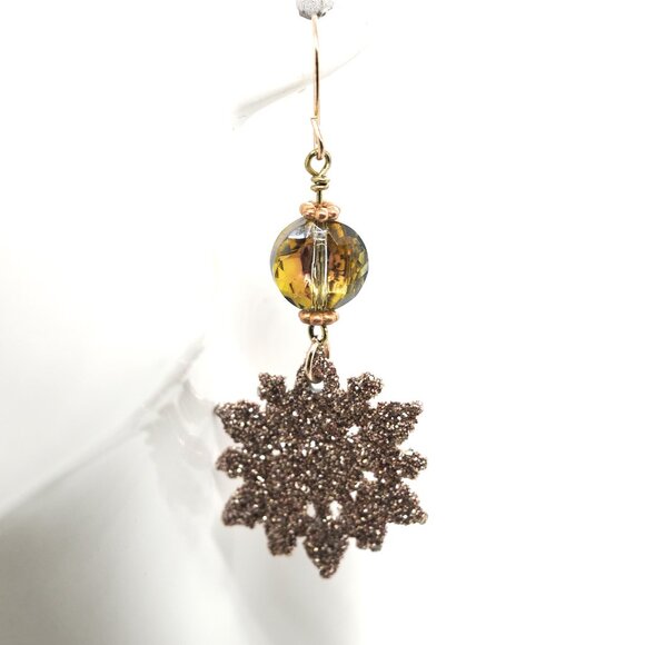 Julia Earrings - Picture 2 of 5